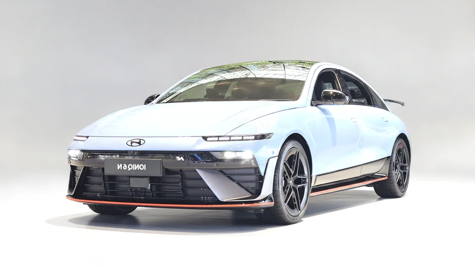 IONIQ 6